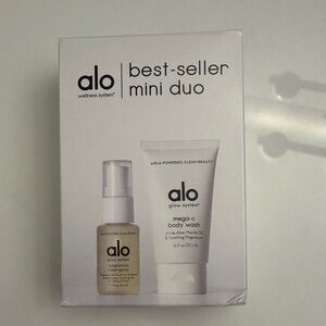 ALO Yoga Best-Seller Mini Duo Body Wash Set